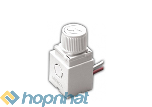 dieu-toc-quat-600w-m867